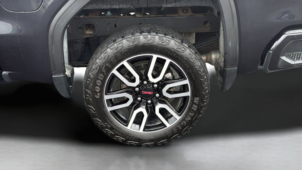 Used 2023 GMC Sierra 1500 AT4 w/ AT4 Premium Package AWD/4WD image 22