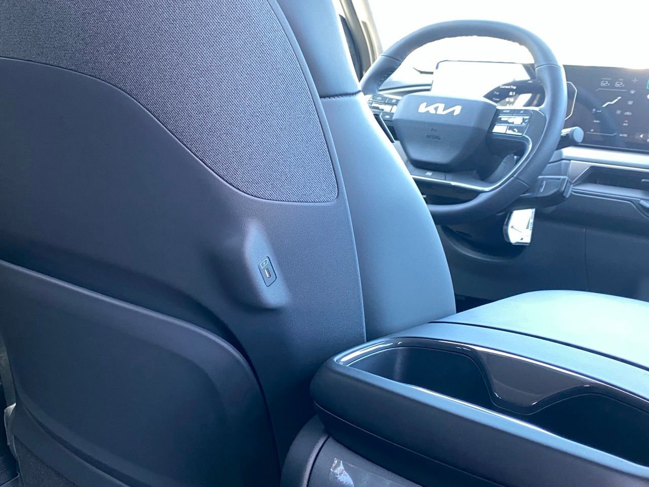 New 2026 Kia EV9 Light image 24