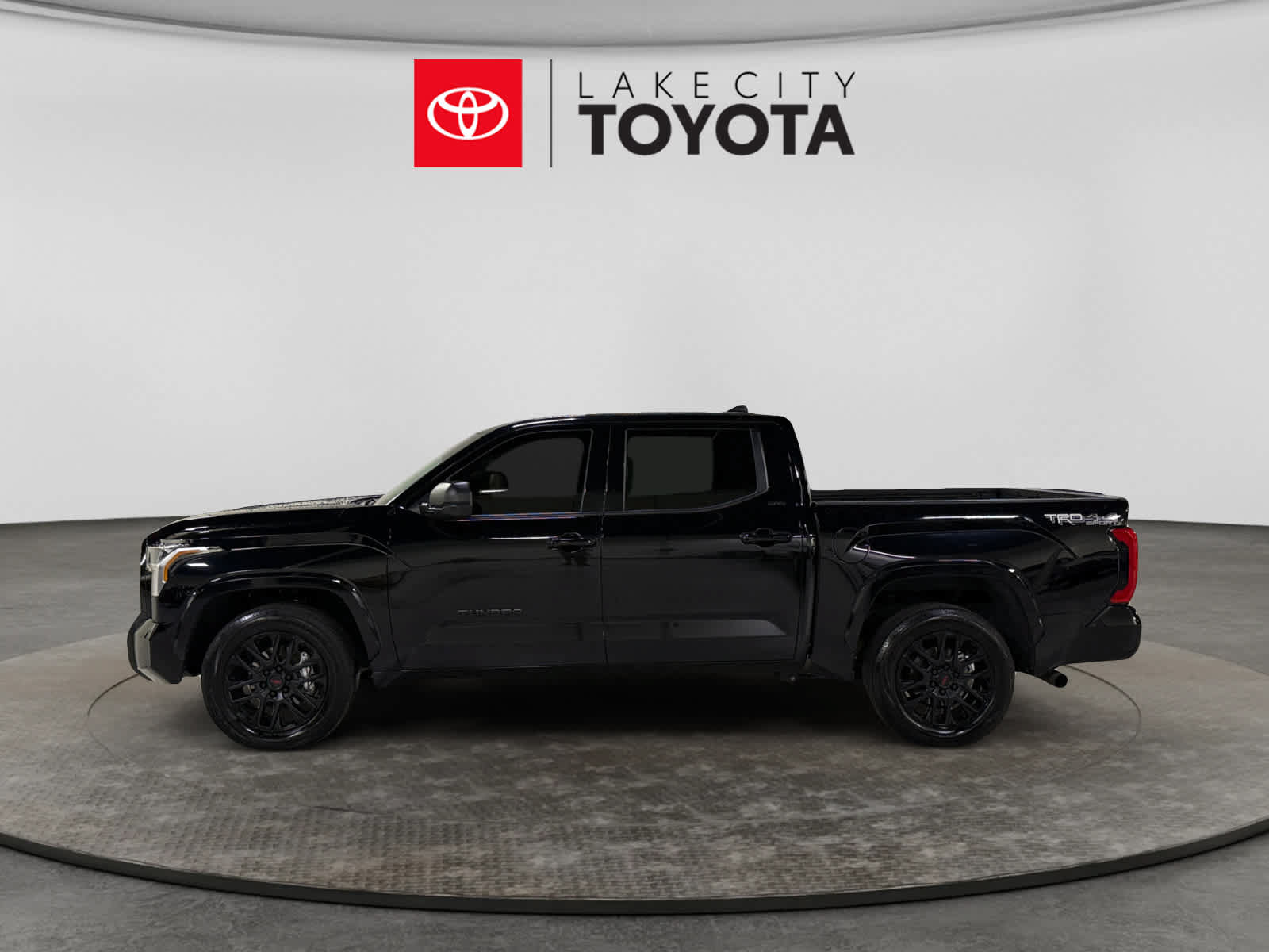 Used 2024 Toyota Tundra SR5 w/ TRD Sport Package AWD/4WD image 3