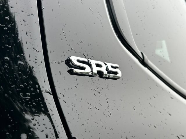 Certified 2025 Toyota Tacoma SR5 AWD/4WD image 15