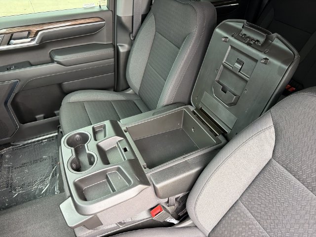 Used 2024 Chevrolet Silverado 1500 LT Trail Boss AWD/4WD image 24