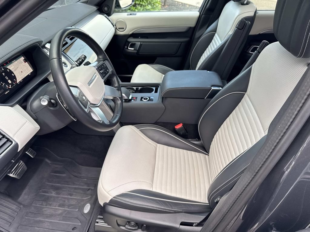 Certified 2024 Land Rover Discovery Dynamic SE AWD/4WD image 22