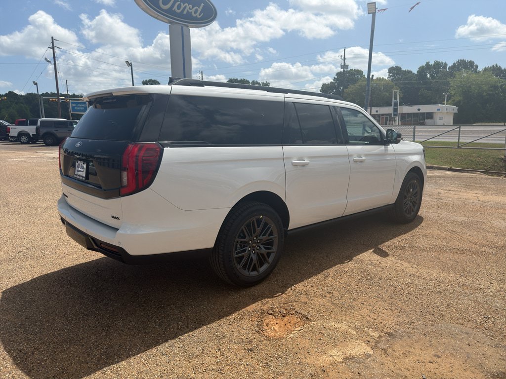 New 2027 Ford Expedition Max Platinum w/ Stealth Appearance Package AWD/4WD image 5