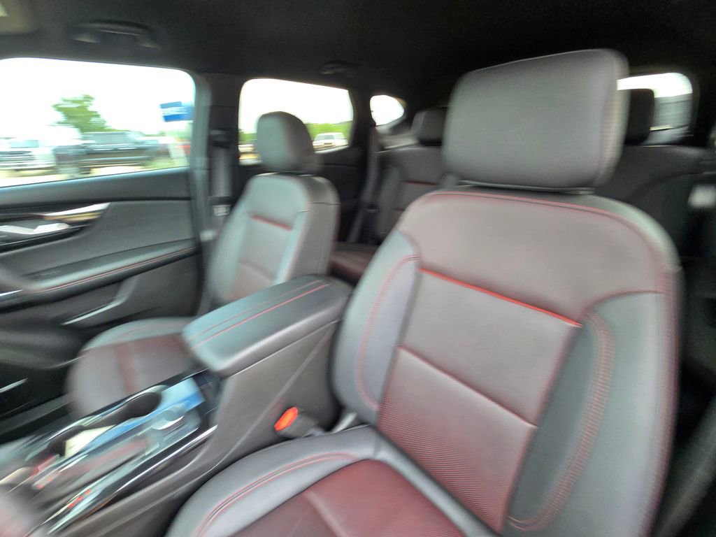 Used 2024 Chevrolet Blazer RS w/ Driver Confidence II Package FWD image 12
