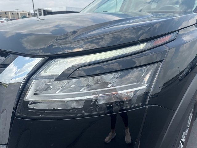 Used 2023 Nissan Pathfinder SL image 23