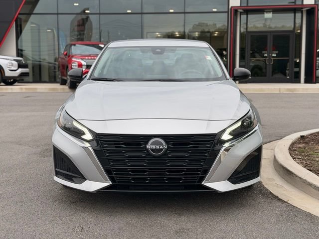 Used 2024 Nissan Altima 2.5 SV FWD image 7