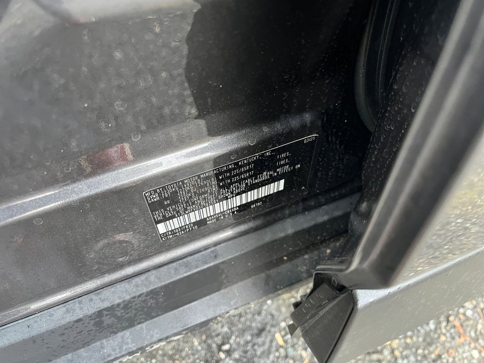 Used 2025 Toyota RAV4 LE image 29