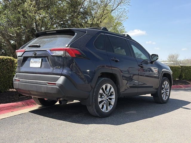 Used 2025 Toyota RAV4 XLE Premium image 3