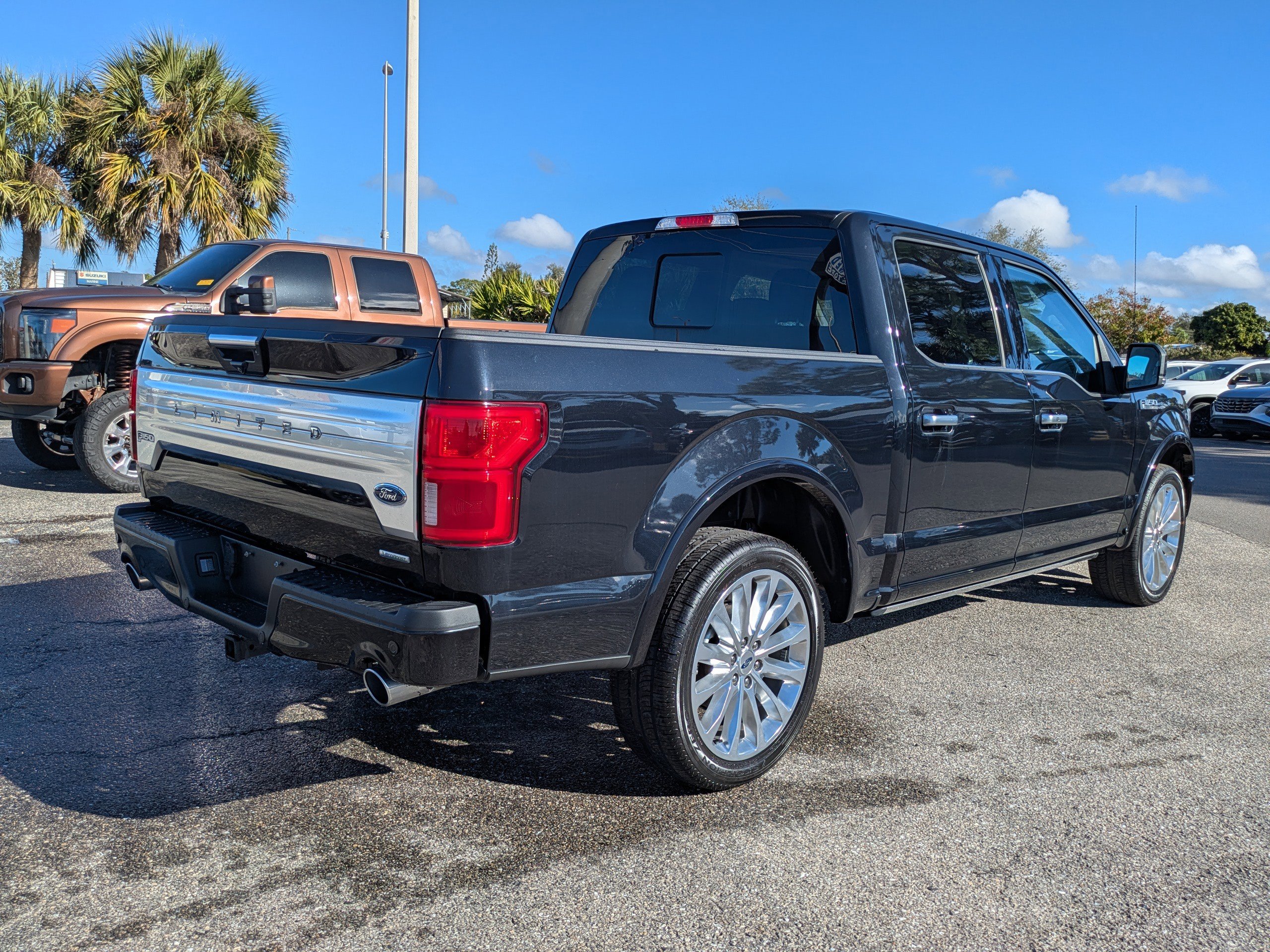 Used 2019 Ford F150 Limited RWD image 4