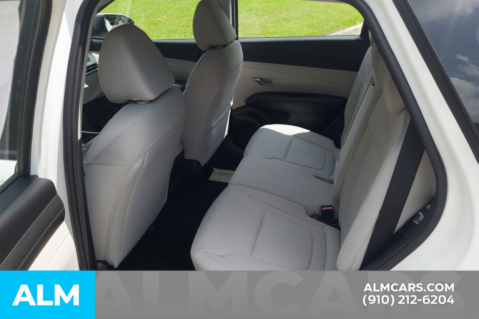 Certified 2025 Hyundai Tucson SE FWD image 17