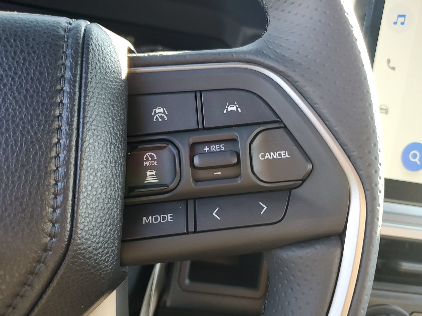 New 2026 Toyota 4Runner TRD Off-Road Premium AWD/4WD image 24