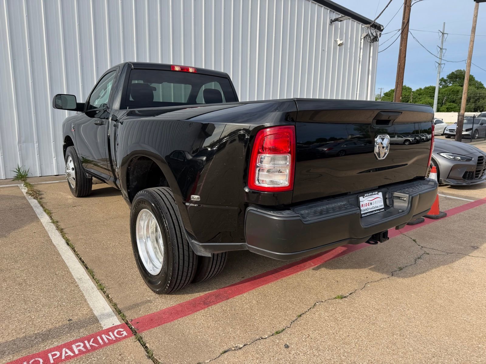 Used 2022 RAM 3500 Tradesman RWD image 4