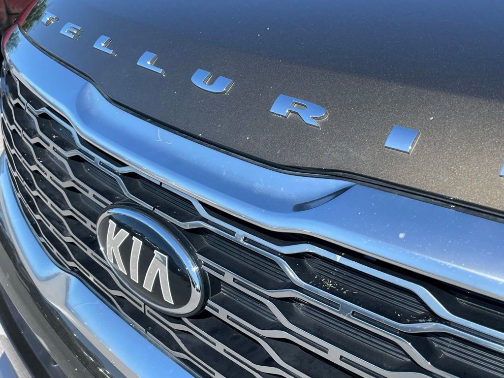 Used 2020 Kia Telluride EX w/ EX Premium Package FWD image 5