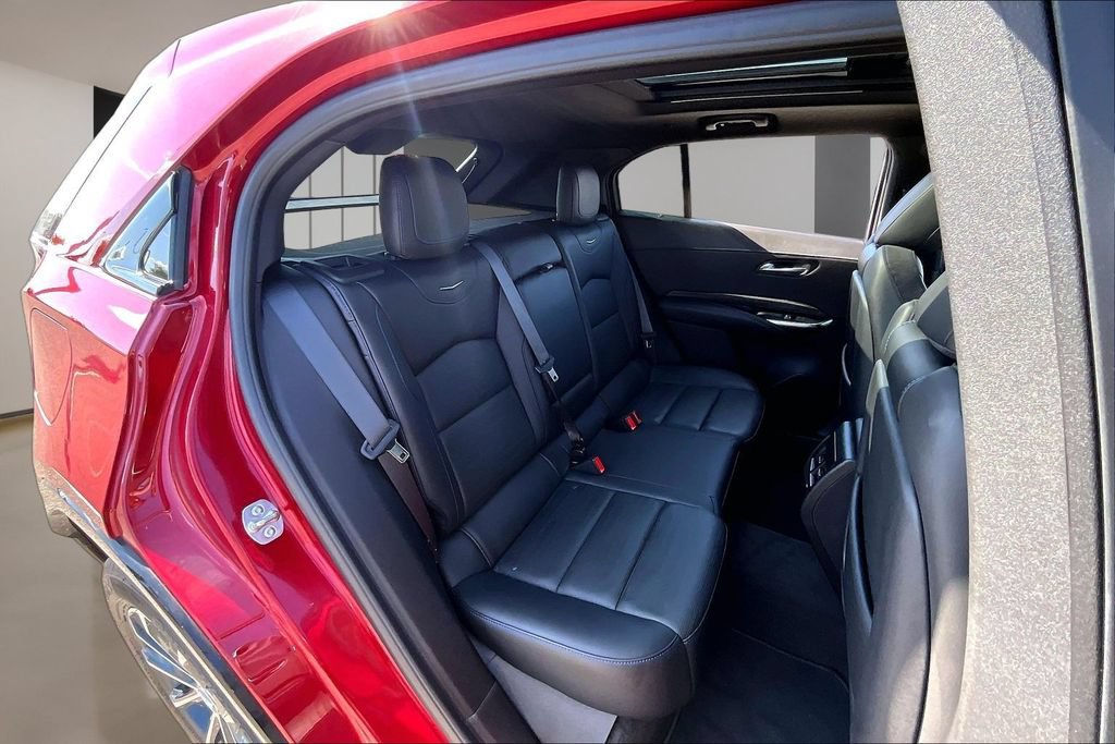 Used 2024 Cadillac XT4 Sport FWD image 29