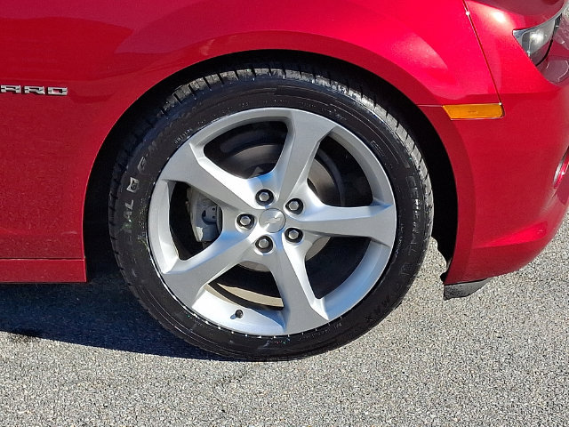 Used 2015 Chevrolet Camaro LT w/ RS Package RWD image 8