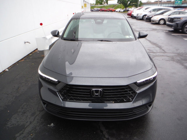 Used 2023 Honda Accord EX image 5