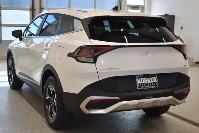 Used 2024 Kia Sportage LX AWD/4WD image 10