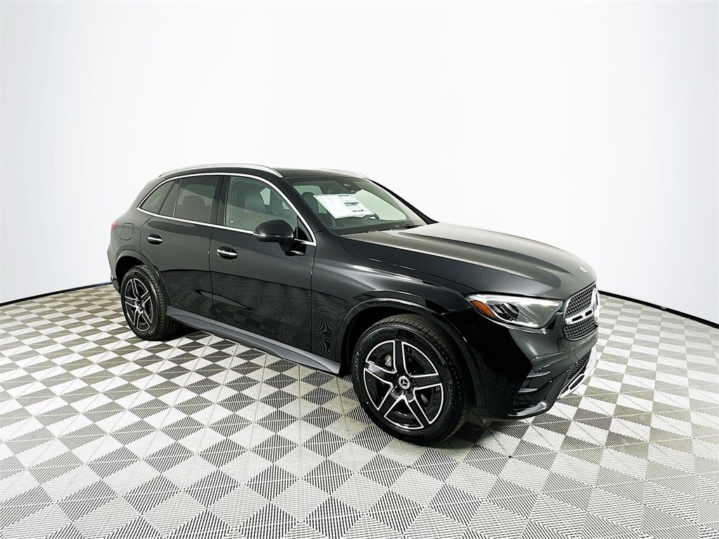 New 2025 Mercedes-Benz GLC 300 4MATIC