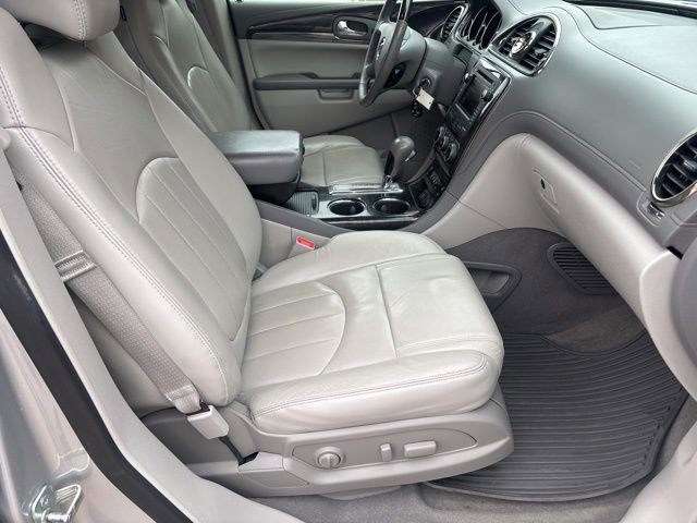 Used 2016 Buick Enclave Leather image 23