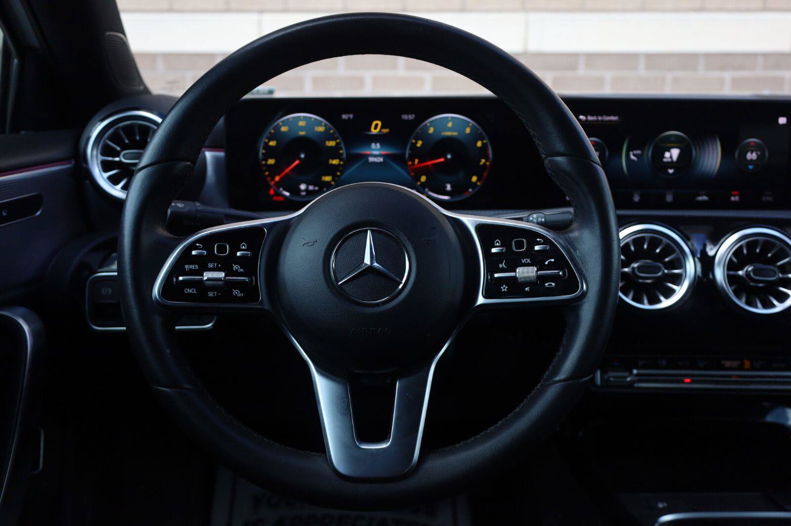 Used 2022 Mercedes-Benz A 220 image 31