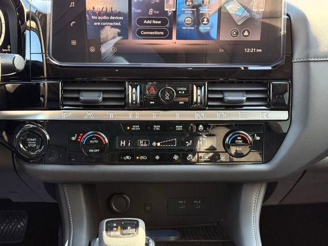New 2026 Nissan Pathfinder SL w/ SL Premium Package image 29