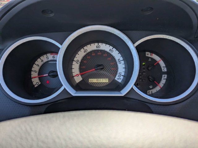Used 2015 Toyota Tacoma 4x4 Double Cab w/ TRD Sport Package image 28