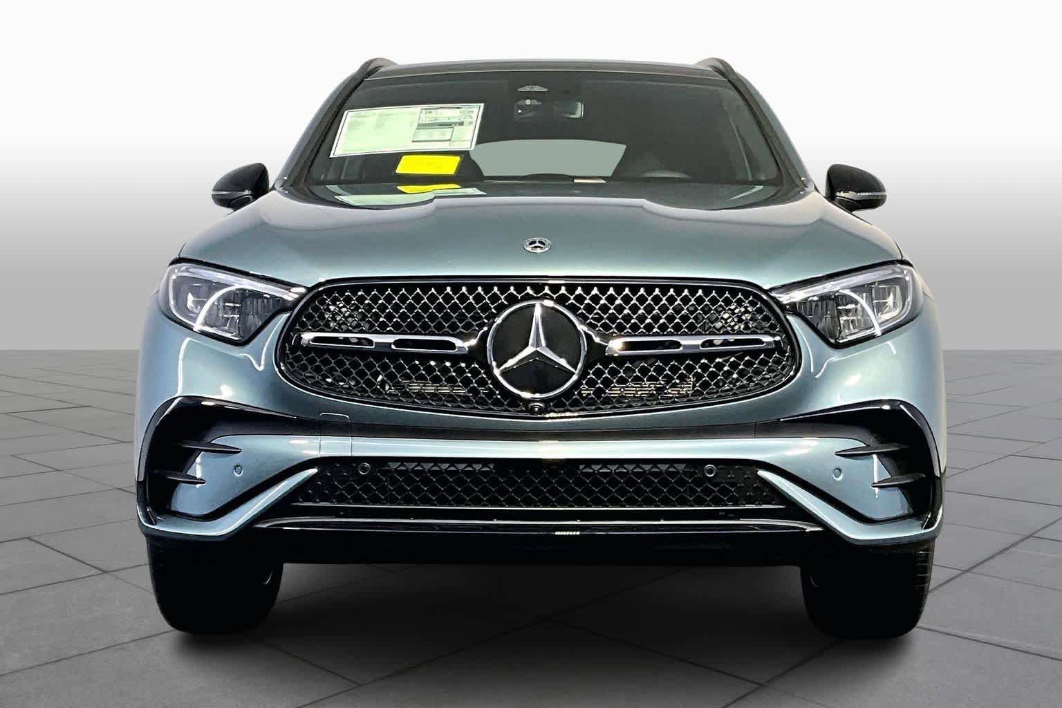 New 2026 Mercedes-Benz GLC 300 4MATIC image 2