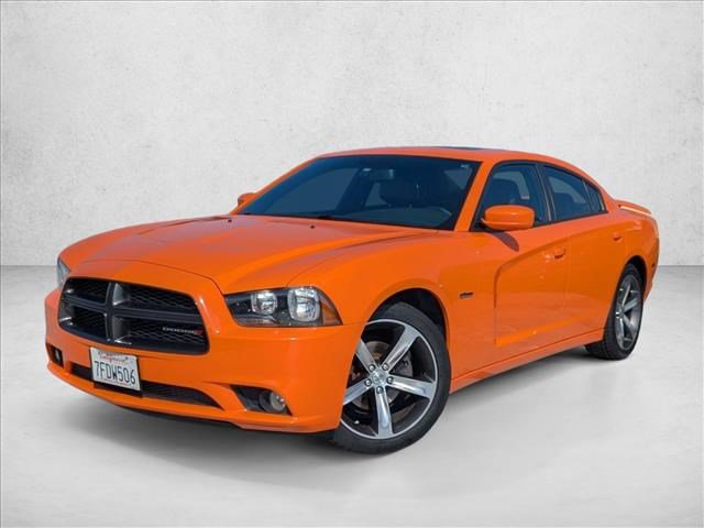 Used 2014 Dodge Charger SXT RWD image 1
