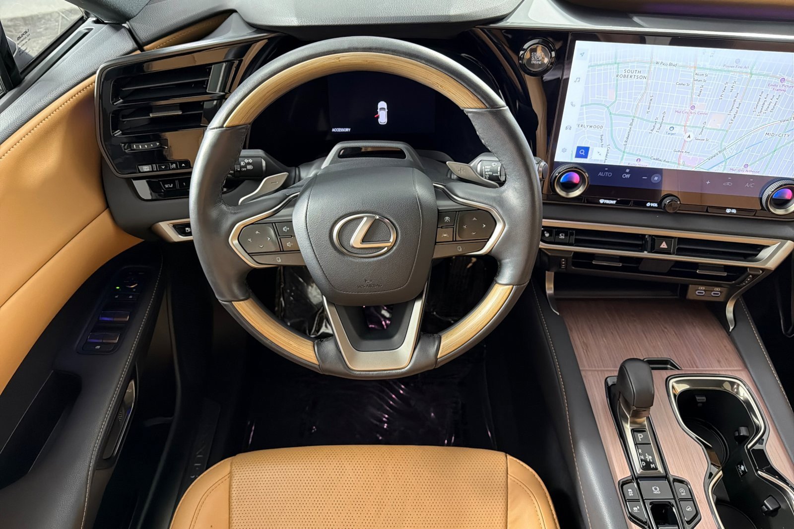 Used 2024 Lexus RX 350 Premium Plus w/ Convenience Package image 13