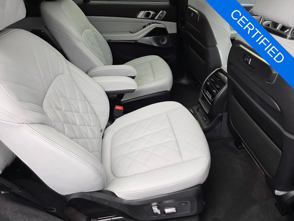 Used 2027 BMW X7 xDrive40i w/ Executive Package AWD/4WD image 29