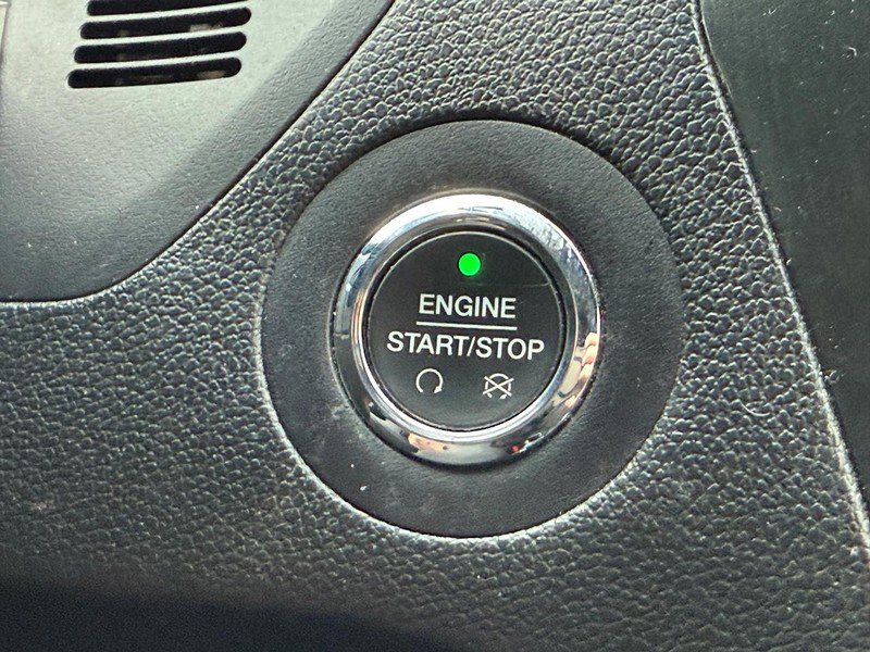 Used 2017 Ford Explorer XLT w/ Equipment Group 202A image 16