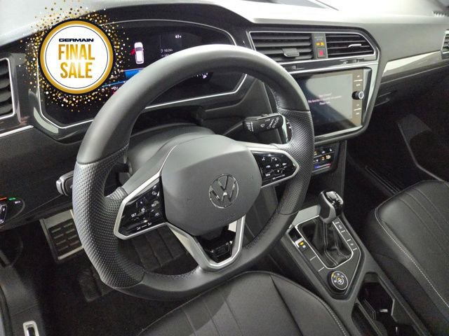 Used 2024 Volkswagen Tiguan SE R-Line image 14