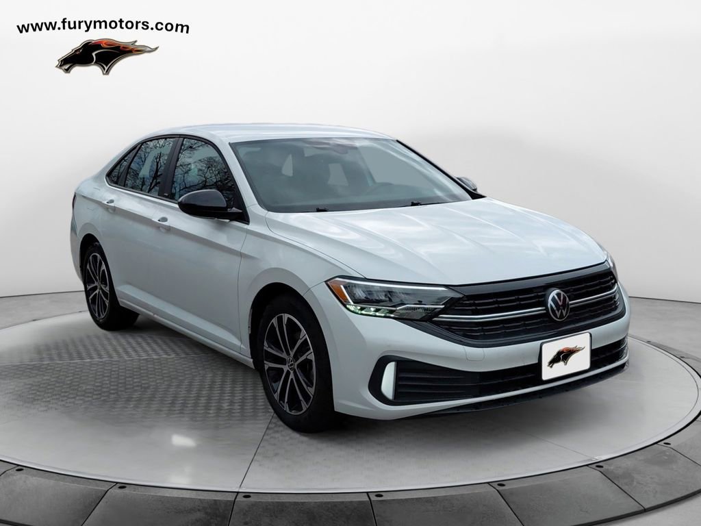 Used 2024 Volkswagen Jetta Sport image 1