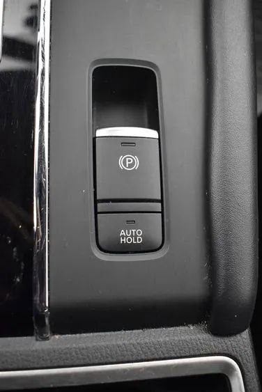Used 2024 Mitsubishi Outlander FWD image 32