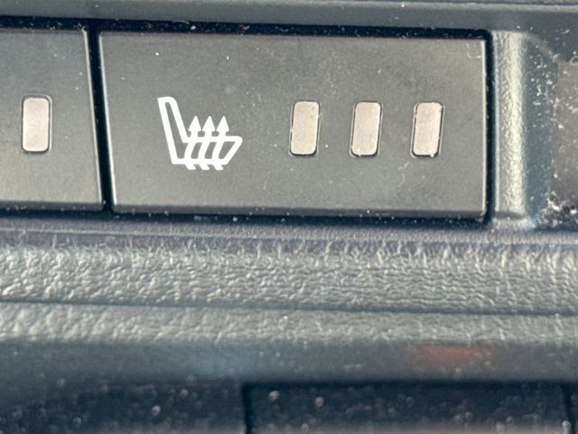 Used 2018 MAZDA MAZDA3 Grand Touring w/ Premium Equipment Package image 27