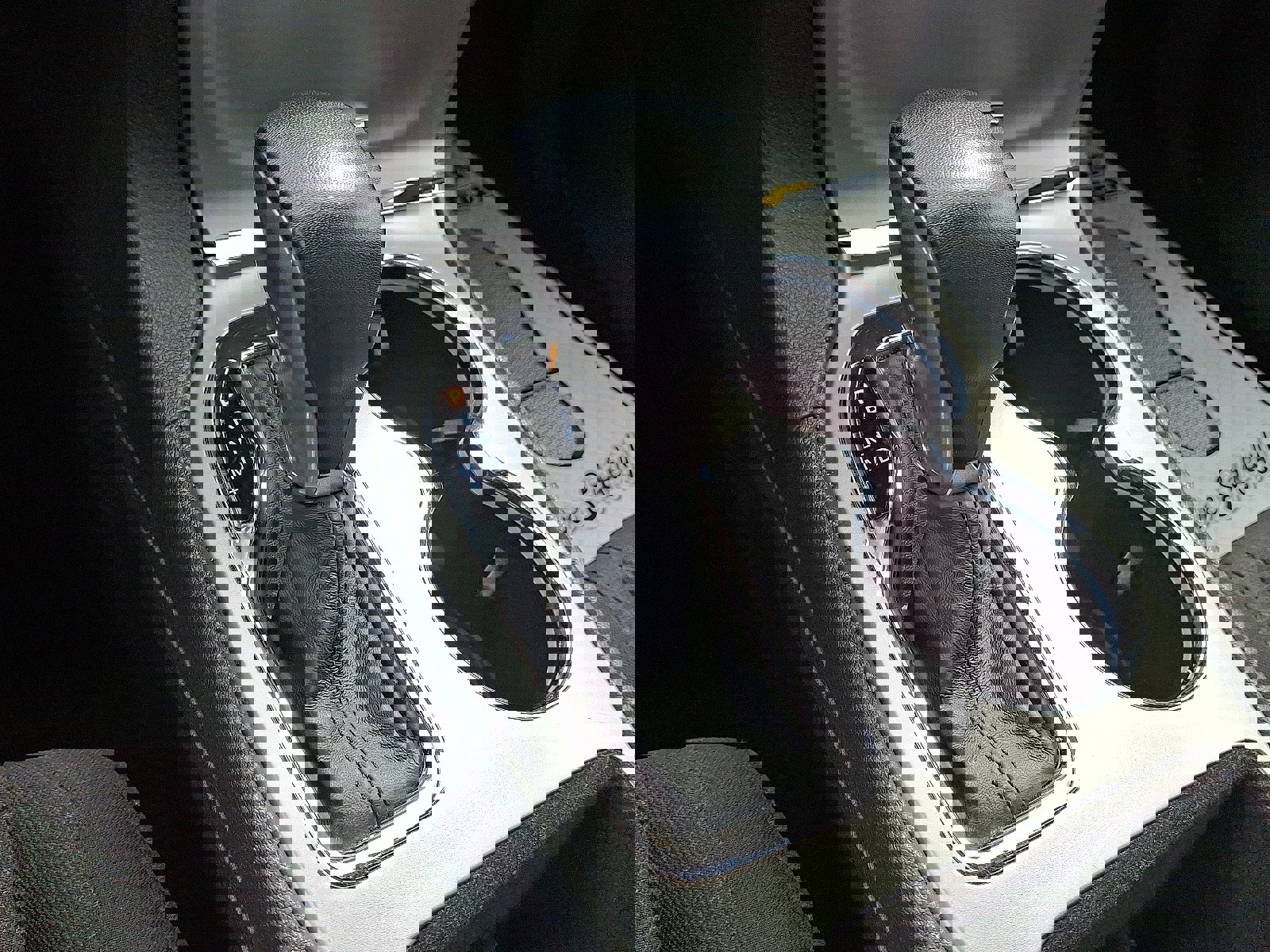 Used 2021 Jeep Grand Cherokee Laredo image 14