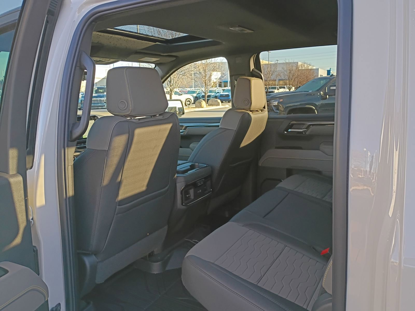 New 2026 Chevrolet Silverado 1500 ZR2 image 26