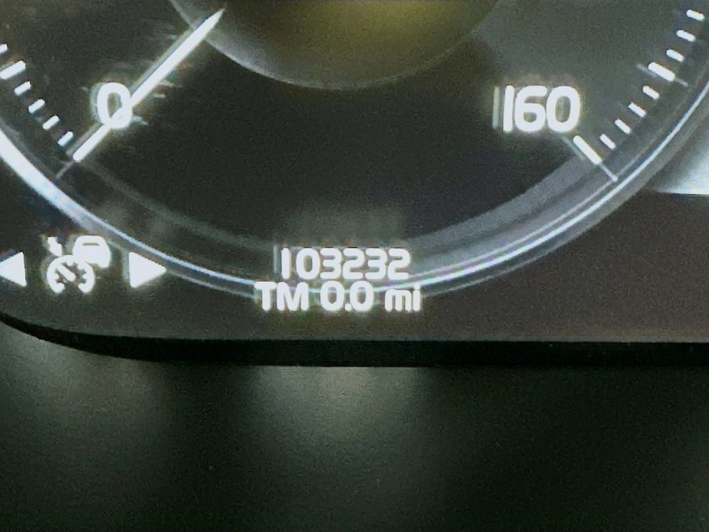 Used 2019 Volvo XC60 T6 Inscription w/ Protection Package Premier image 14