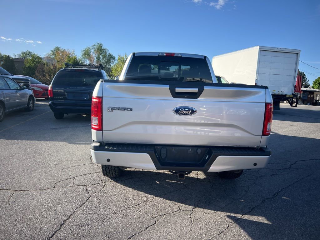 Used 2016 Ford F150 XLT w/ Equipment Group 302A Luxury image 9