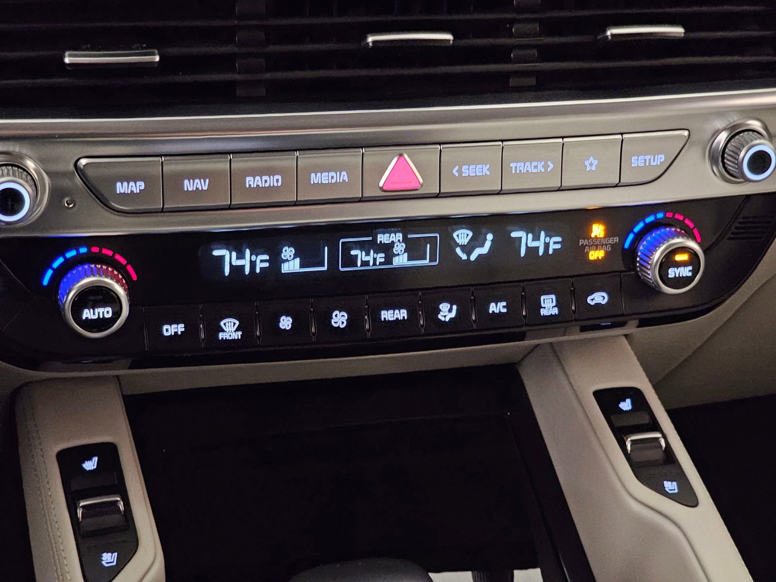 Used 2022 Kia Telluride EX w/ EX Premium Package image 29