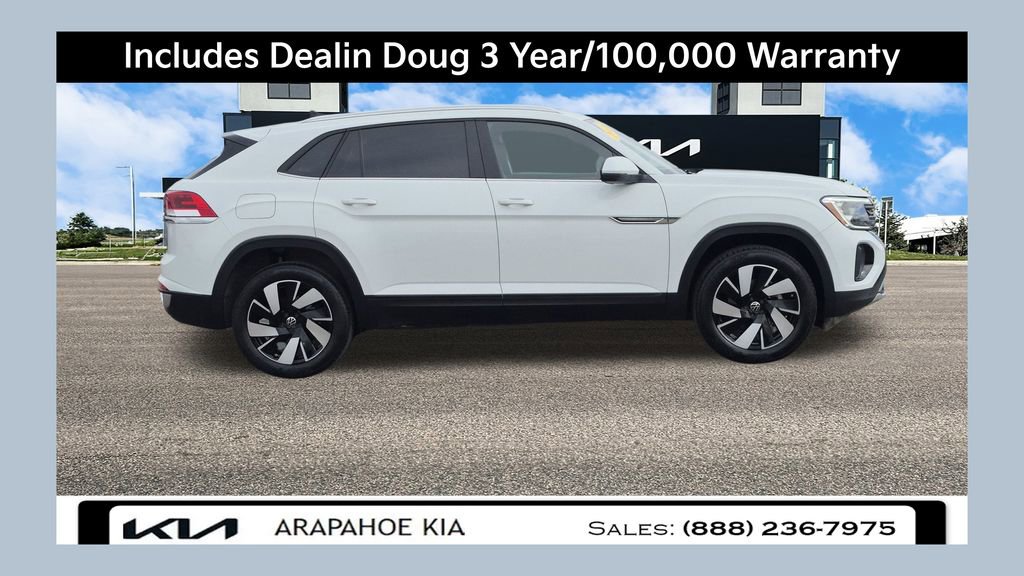 Used 2024 Volkswagen Atlas Cross Sport SE image 1
