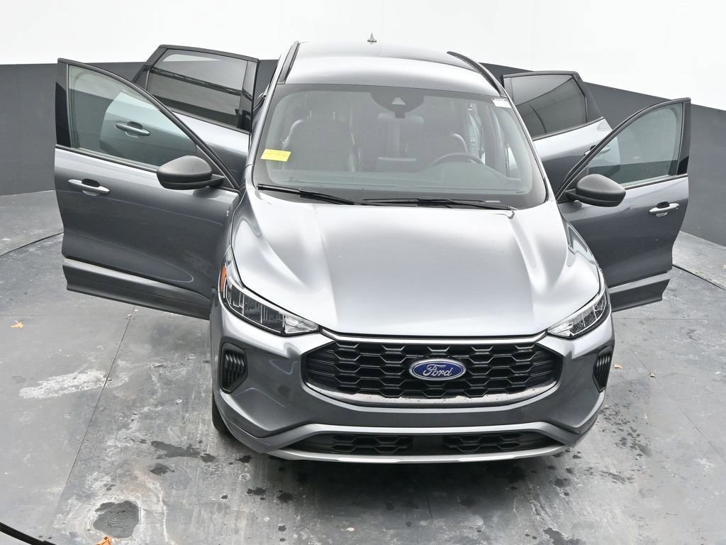 Used 2024 Ford Escape ST-Line image 79