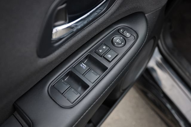 Used 2021 Honda HR-V Sport image 56