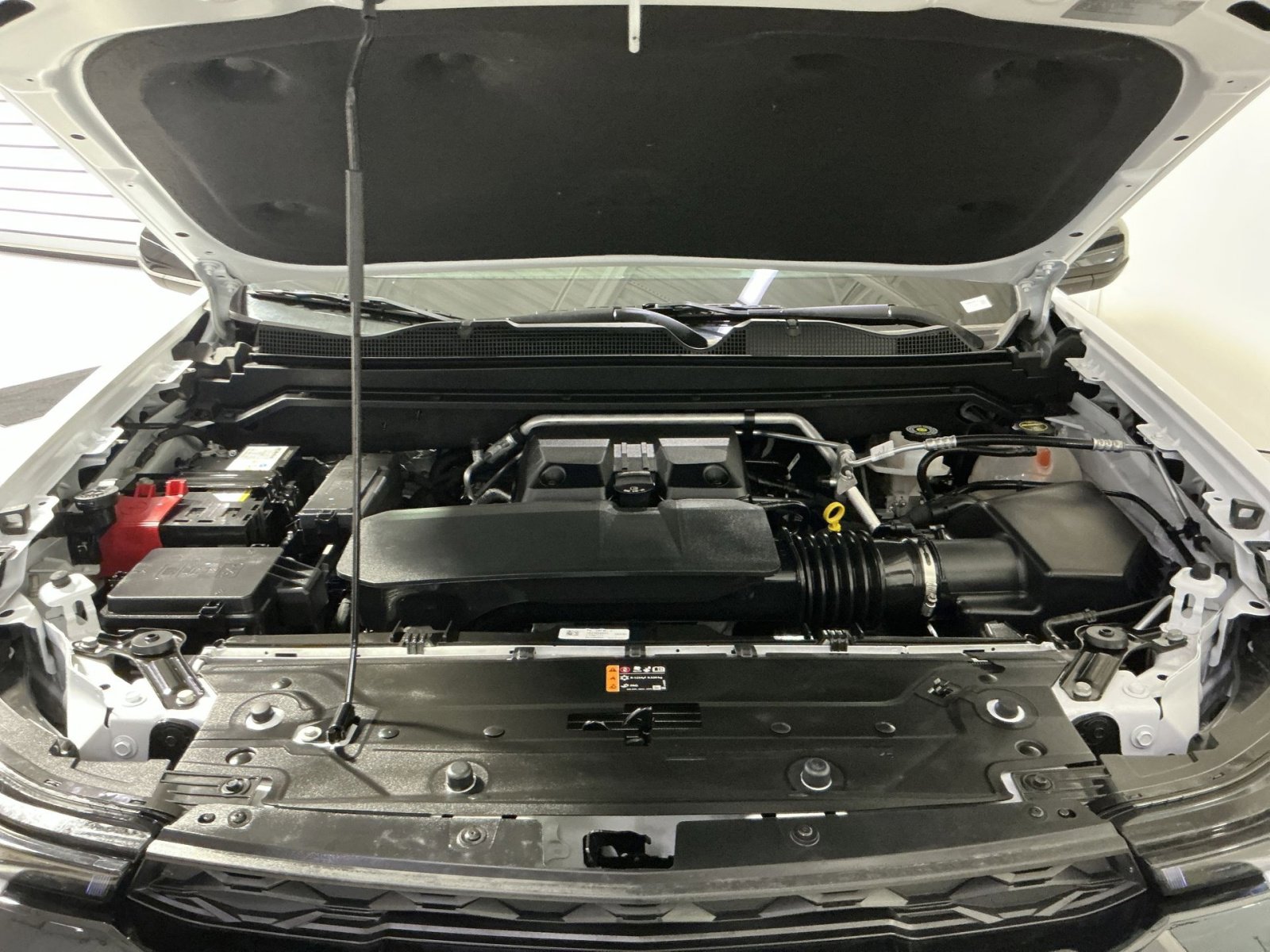 Used 2024 Chevrolet Colorado ZR2 image 34