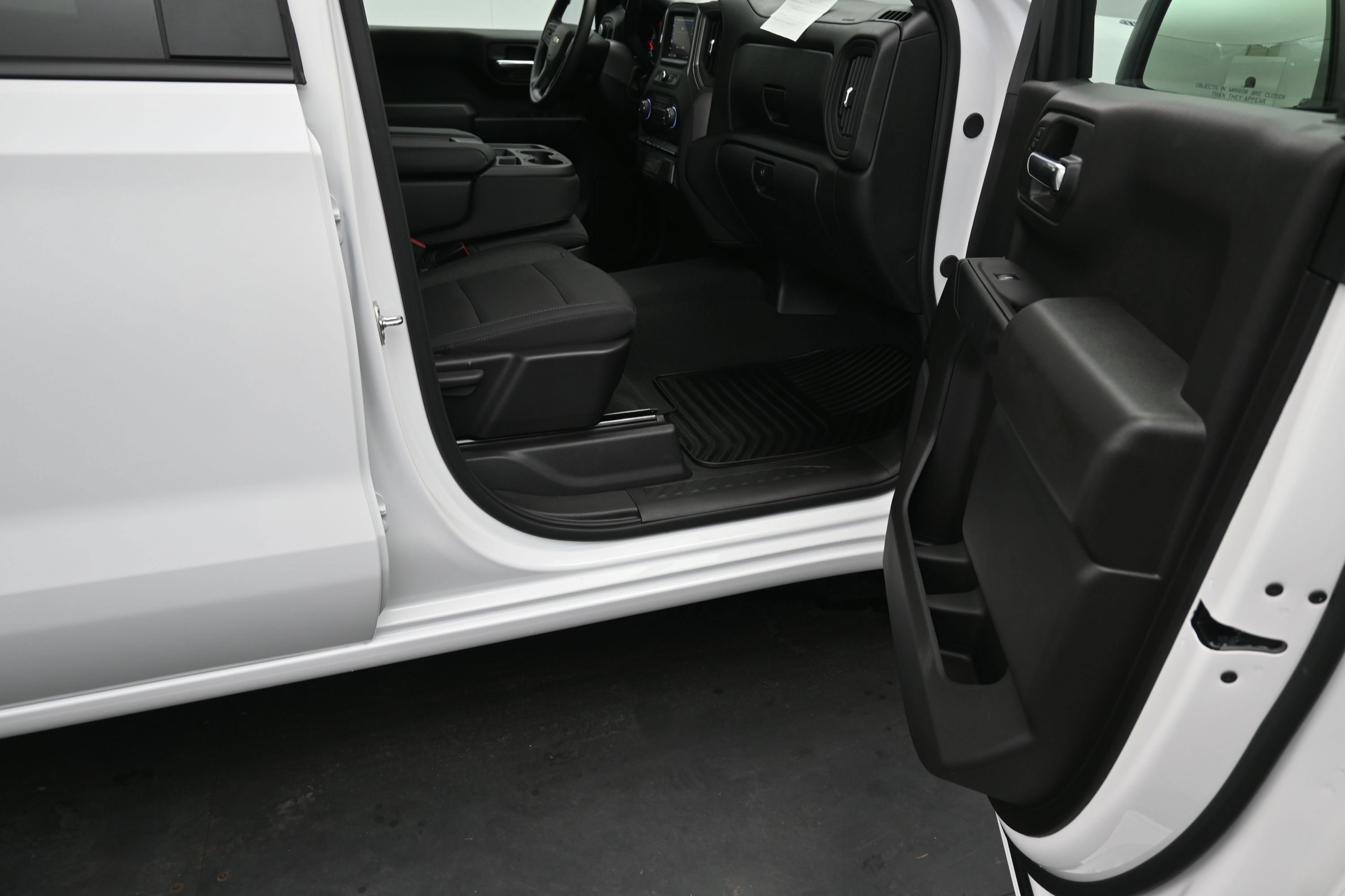 Used 2026 Chevrolet Silverado 1500 Custom AWD/4WD image 13
