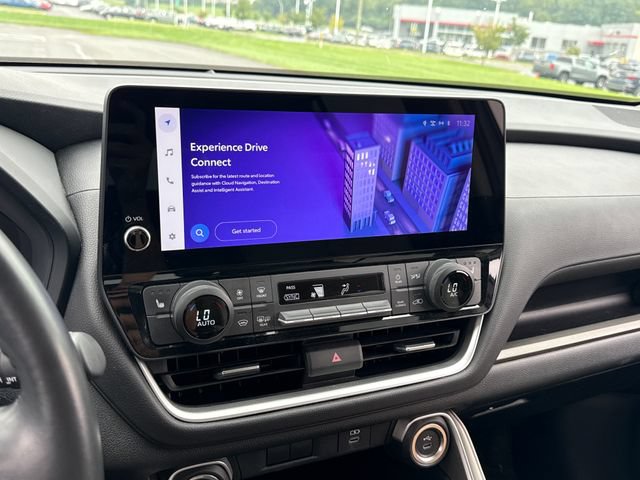Certified 2024 Toyota Grand Highlander AWD image 29