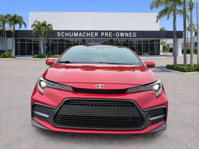 Used 2021 Toyota Corolla SE FWD image 2