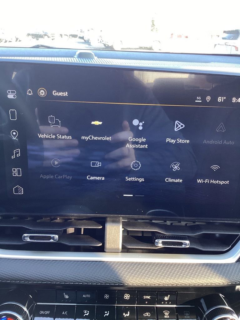 New 2026 Chevrolet Equinox LT w/ Convenience Package II image 23