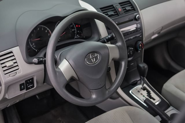 Used 2010 Toyota Corolla LE FWD image 21
