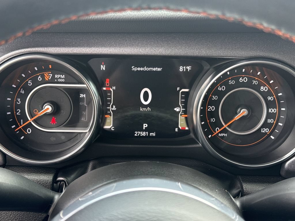 Used 2023 Jeep Gladiator Mojave w/ LED Lighting Group AWD/4WD image 26
